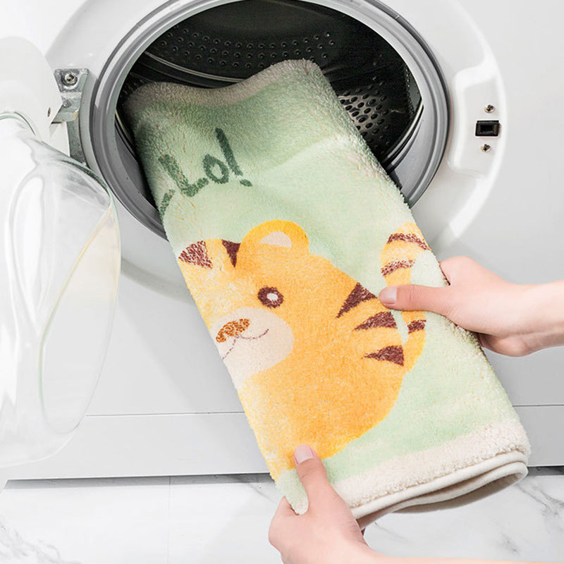 Green Modern Rug Polyester Plant Area Rug Washable Indoor Rug for Home Decoration