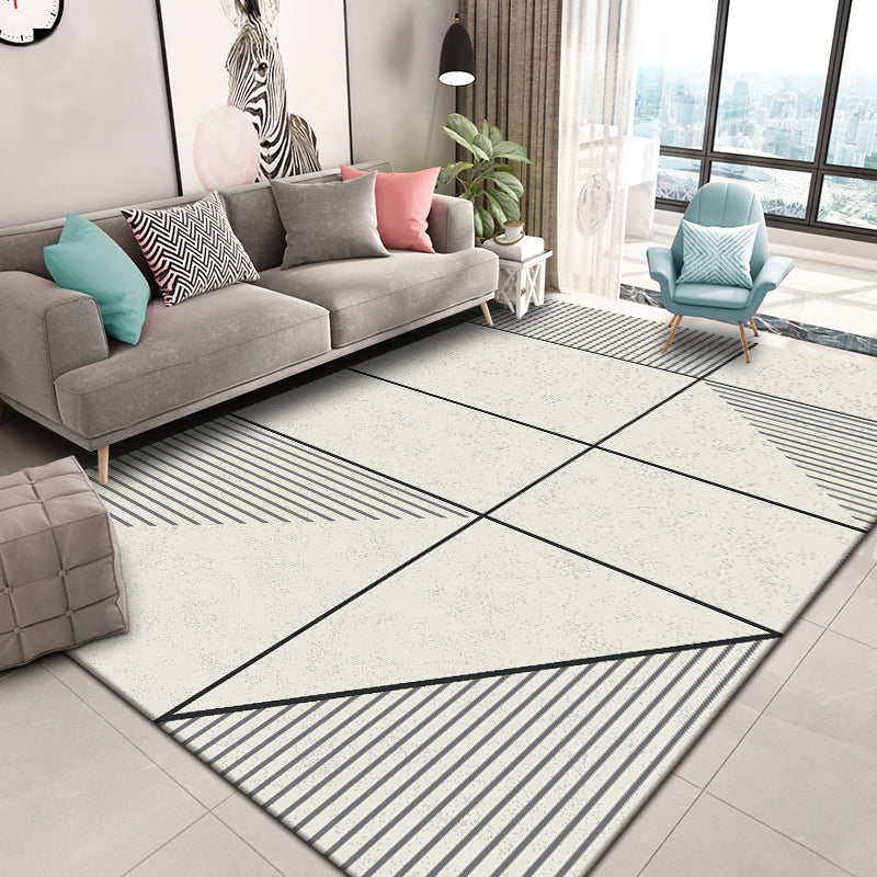 Grey Modern Area Carpet Geometric Pattern Polyester Area Rug Stain Resistant Rug for Living Room