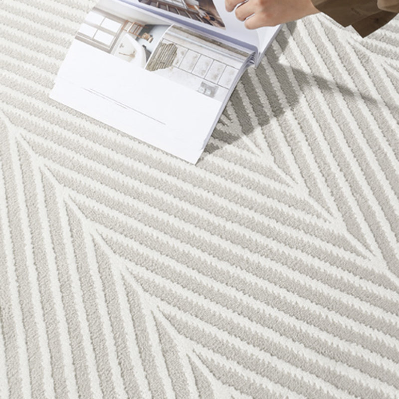 Grey Modern Area Carpet Geometric Pattern Polyester Area Rug Stain Resistant Rug for Living Room