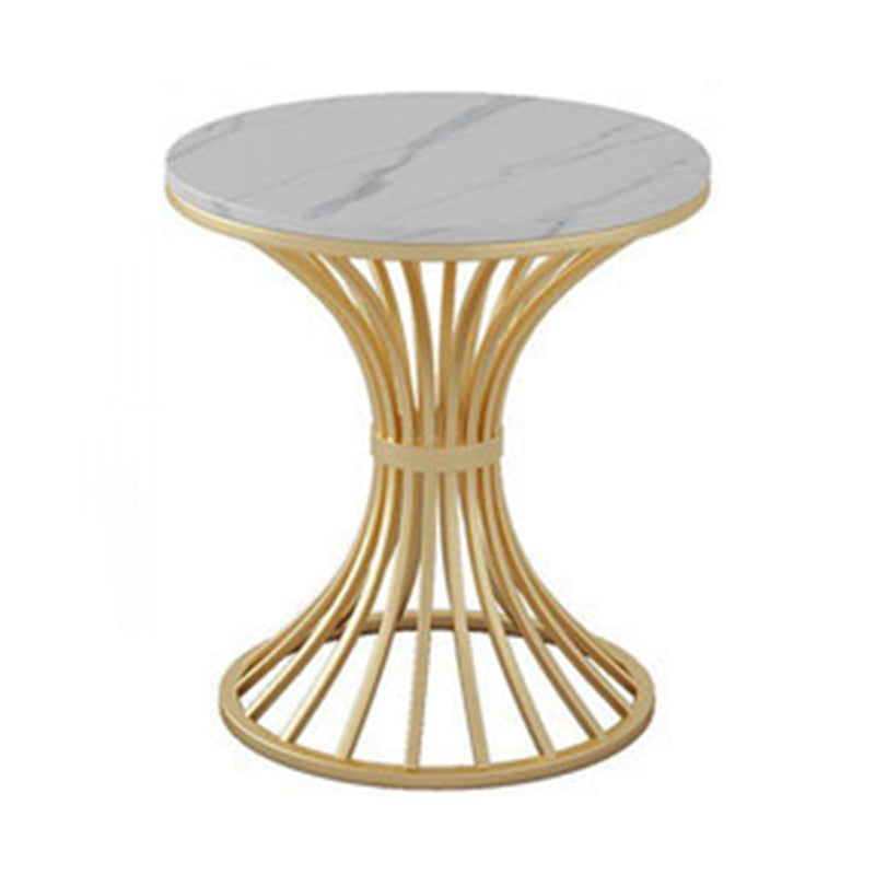 Modern Style Sintered Stone Dining Table Round Pedestal Table for Dinning Room