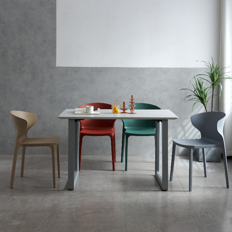 Chaise de salle à manger en plastique de Style scandinave, sans accoudoirs, à dossier solide, pour usage domestique