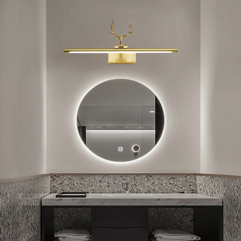 Moderne minimalistische Messingbauernhaus -Wandbeleuchtung über dem Spiegel für Badezimmer