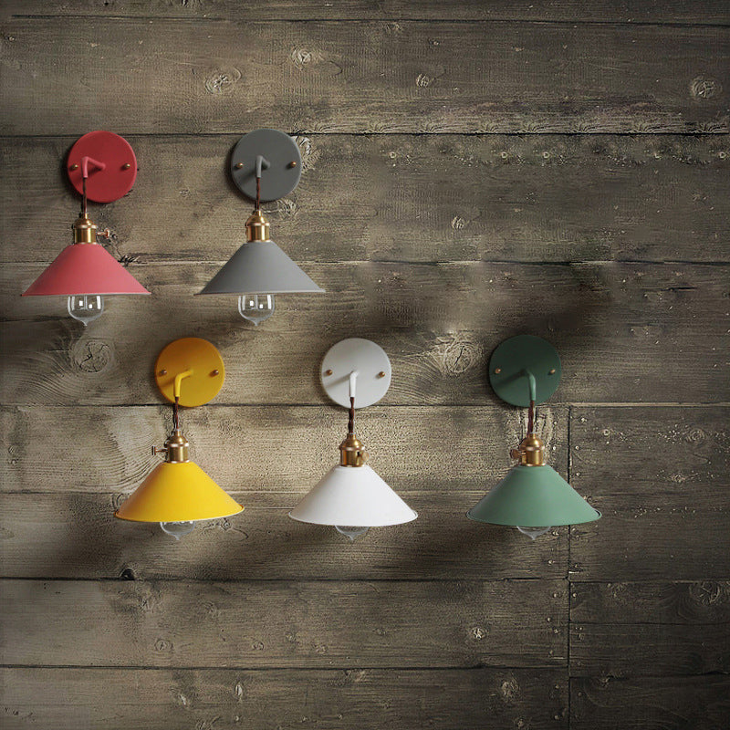 Iluminación de apliques de pared cónica 1 1 cabezal de luz montada en la pared de la pared.