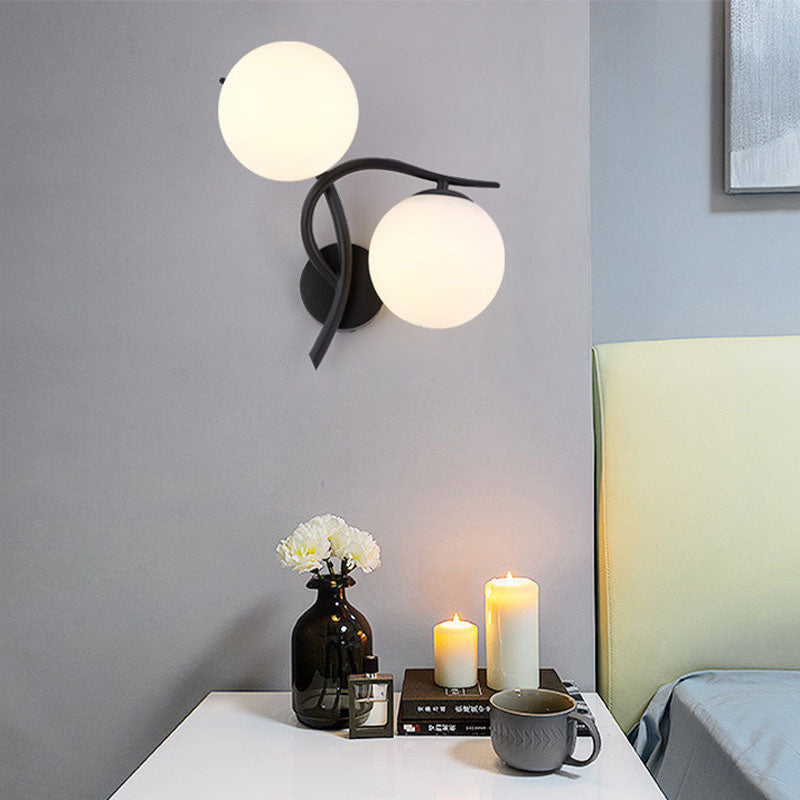 Moderne wandkandellicht, wit glas 2-lichtsconstructie Lamp voor slaapkamer