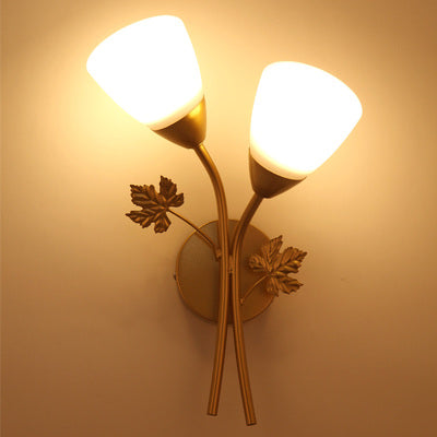 Moderne wandkandellicht, wit glas 2-lichtsconstructie Lamp voor slaapkamer