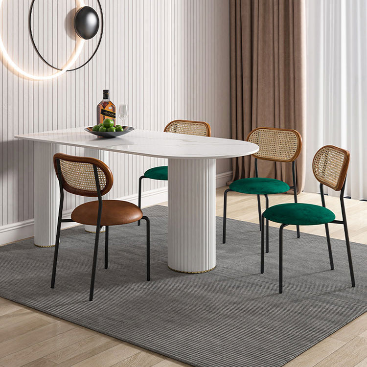 Metall zeitgenössische freie Form eines Esstischs Sintered Stone Tisch für Zuhause