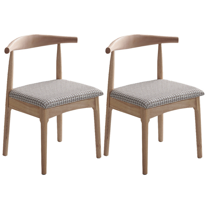 Chaise de salle à manger contemporaine chaise latérale ouverte avec des pattes en bois pour un usage domestique