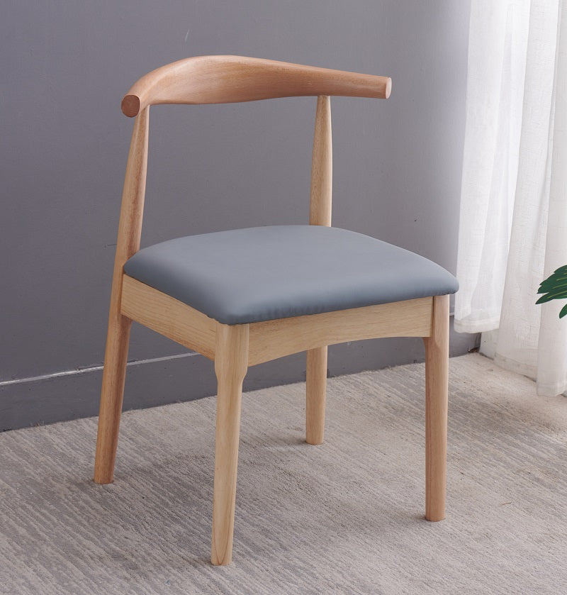 Chaise de salle à manger contemporaine chaise latérale ouverte avec des pattes en bois pour un usage domestique