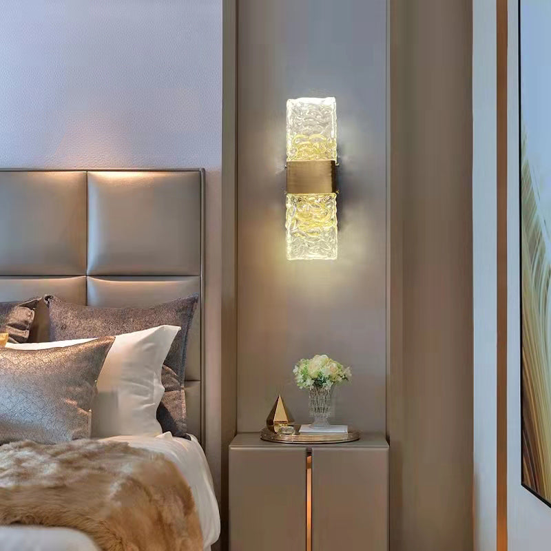 LED LED LIGHT CRISTAL CRISTAL Postmoderna Luz Montada de luz en oro para dormitorio