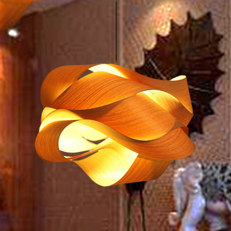 Twist Hanging Light Chinese Wood 1 Glühbirne 18 "/23,5" breit beige hängende Beleuchtung