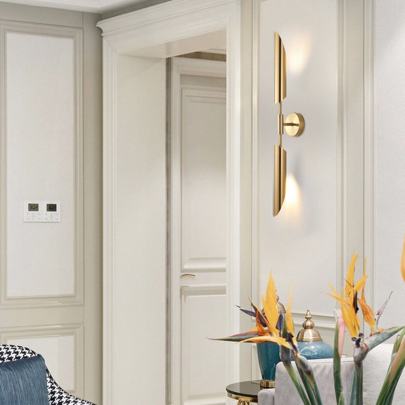 Lampada da parete geometrica di ferro elettroplate moderno a parete di lusso per spazi interni