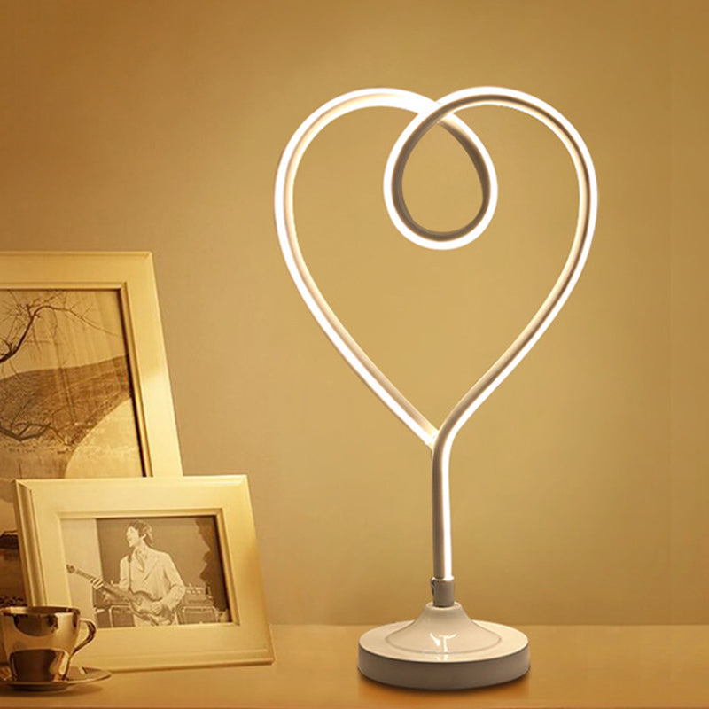 LED Wohnzimmer Schreibtisch Licht zeitgenössischer Gold/Weiß -Aufgabenbeleuchtung mit Herz Acrylschatten