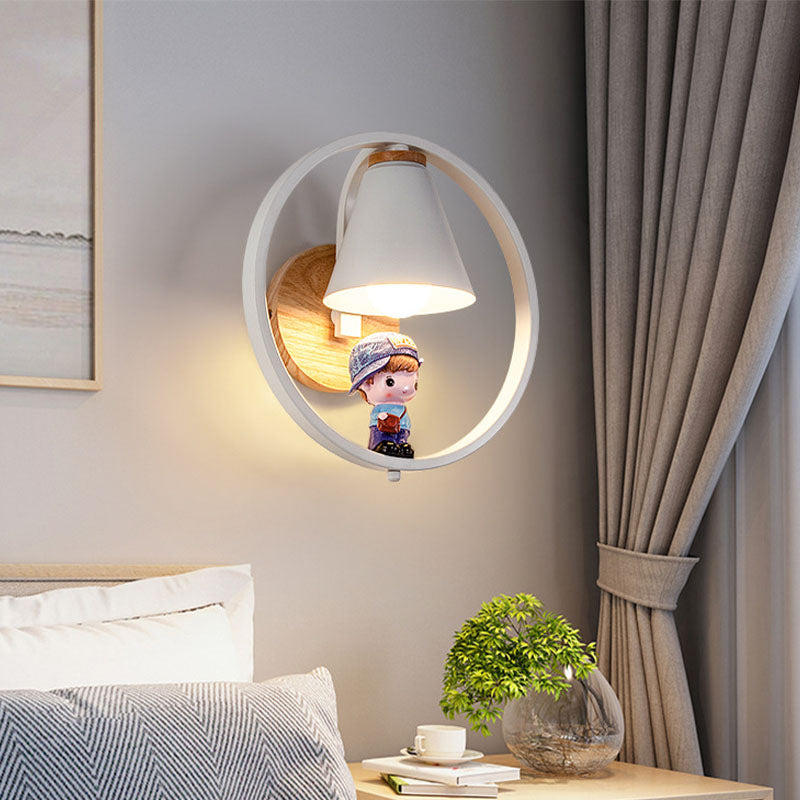 Lampada a parete conica Nordica Metal 1 testa da letto per bambini Montaggio montato sulla lettura con arredamento giocattolo