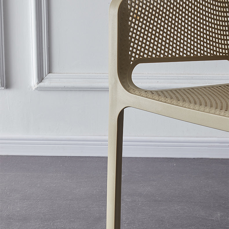 Chaises de bras empilables intérieures en plastique scandinave pour restauration en plastique pour la cuisine