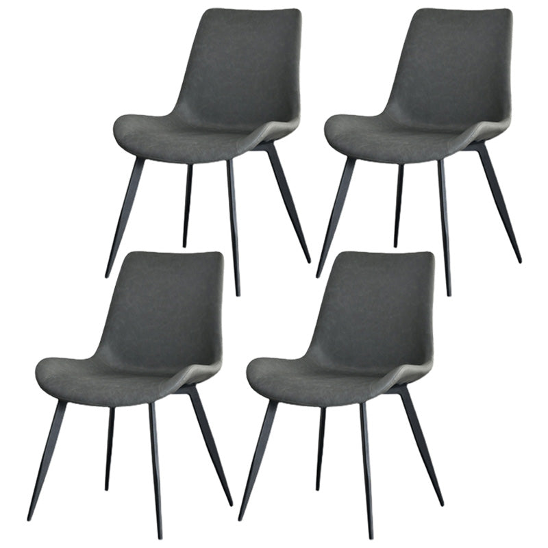 Chaises de salle à manger en simili cuir style contemporain avec 4 pieds finition noire, chaises sans accoudoirs
