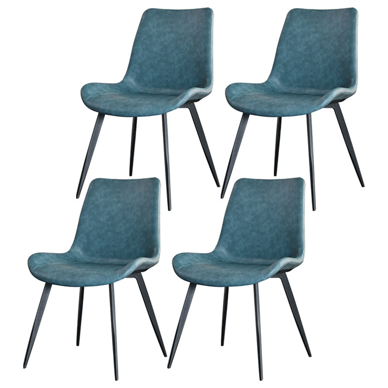 Chaises de salle à manger en simili cuir style contemporain avec 4 pieds finition noire, chaises sans accoudoirs