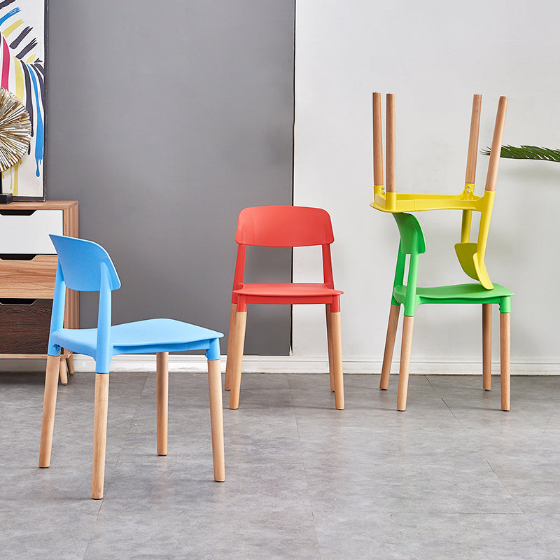 Modern Style Plastic Dining Chair Open Back Dining Side Chair for Kitchen