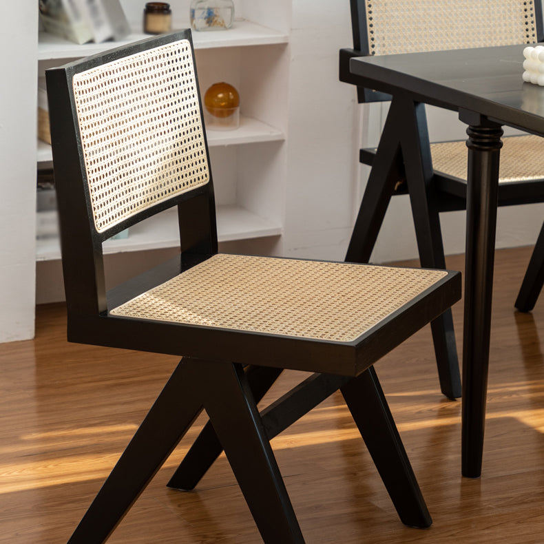 Chaise de salle à manger de style contemporain Solide Solid Wabel