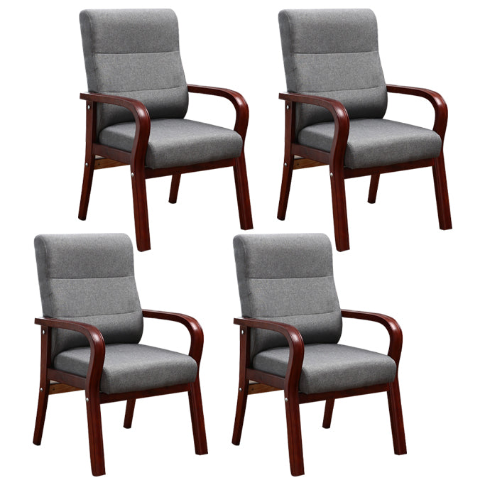 Chaises de bras arrière à salle à manger rembourrée moderne avec des jambes en bois