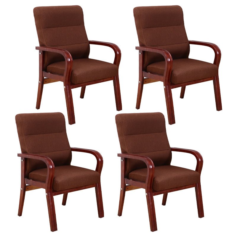 Chaises de bras arrière à salle à manger rembourrée moderne avec des jambes en bois