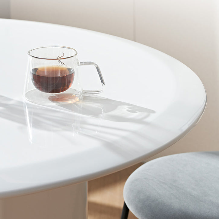 Minimalist White Kitchen Dining Table Solid Wood Round Shape Dining Table with 3 Legs Base