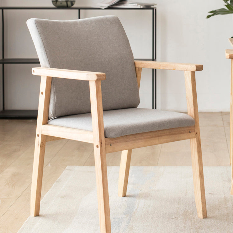 Chaise contemporaine en bois d'hévéa à dossier solide, chaise de salle à manger en bois au fini mat avec pieds naturels