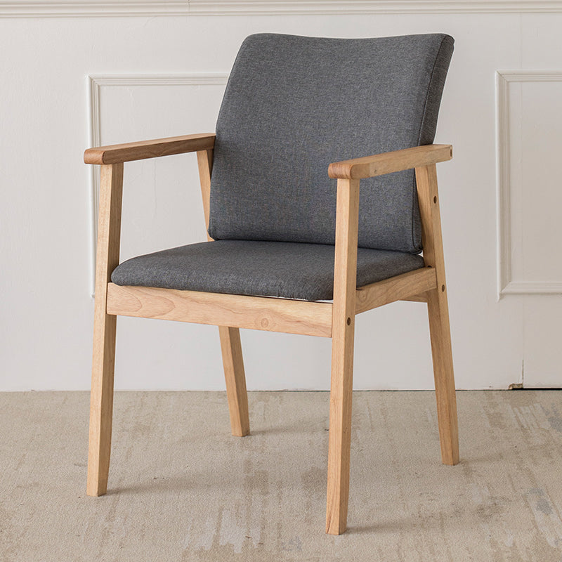 Chaise contemporaine en bois d'hévéa à dossier solide, chaise de salle à manger en bois au fini mat avec pieds naturels