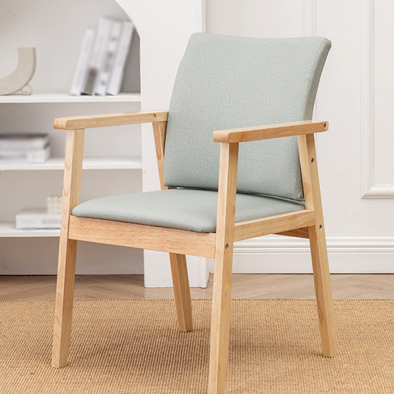 Chaise contemporaine en bois d'hévéa à dossier solide, chaise de salle à manger en bois au fini mat avec pieds naturels