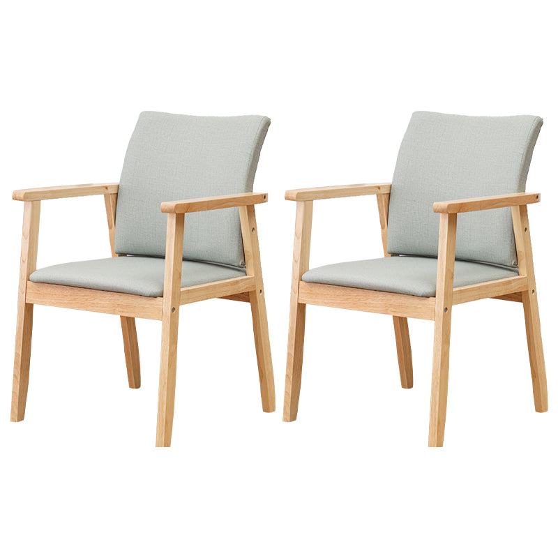Chaise contemporaine en bois d'hévéa à dossier solide, chaise de salle à manger en bois au fini mat avec pieds naturels