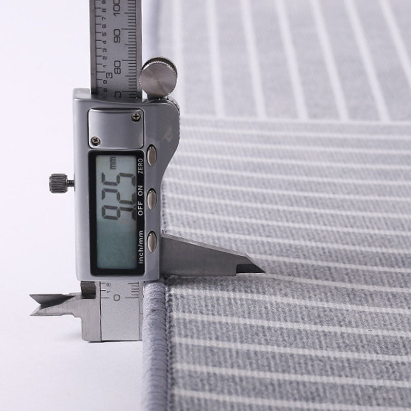 Black Modern Area Carpet Abstract Pattern Polyester Area Rug Non-Slip Backing Rug for Home Decor