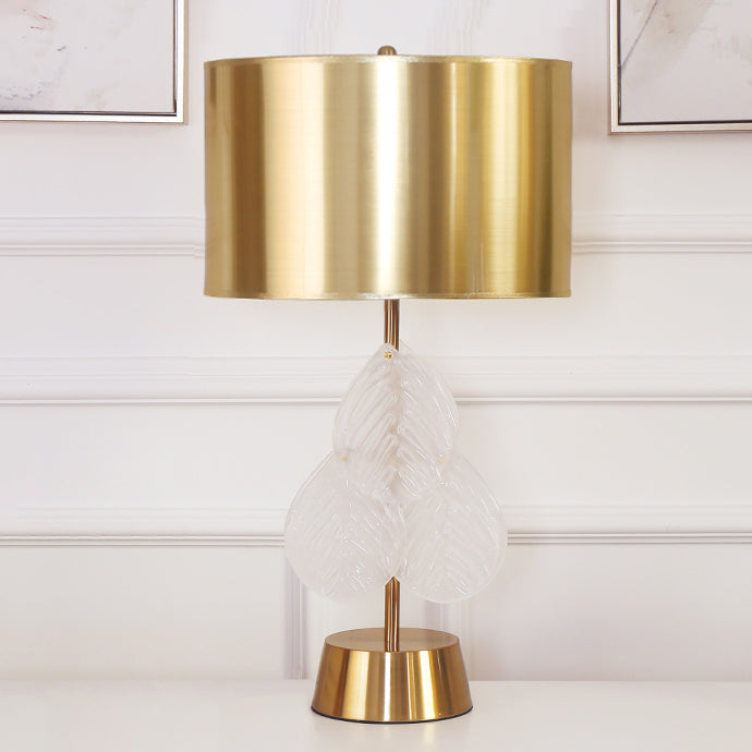Lámpara de mesa nocturna de dormitorio de batería Luz de mesa de estilo de metal en oro