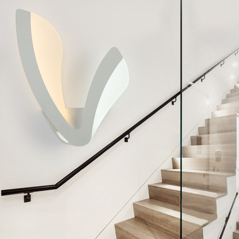 Illuminazione a parete a parete a V a V 1 illuminazione Vintagemoderna