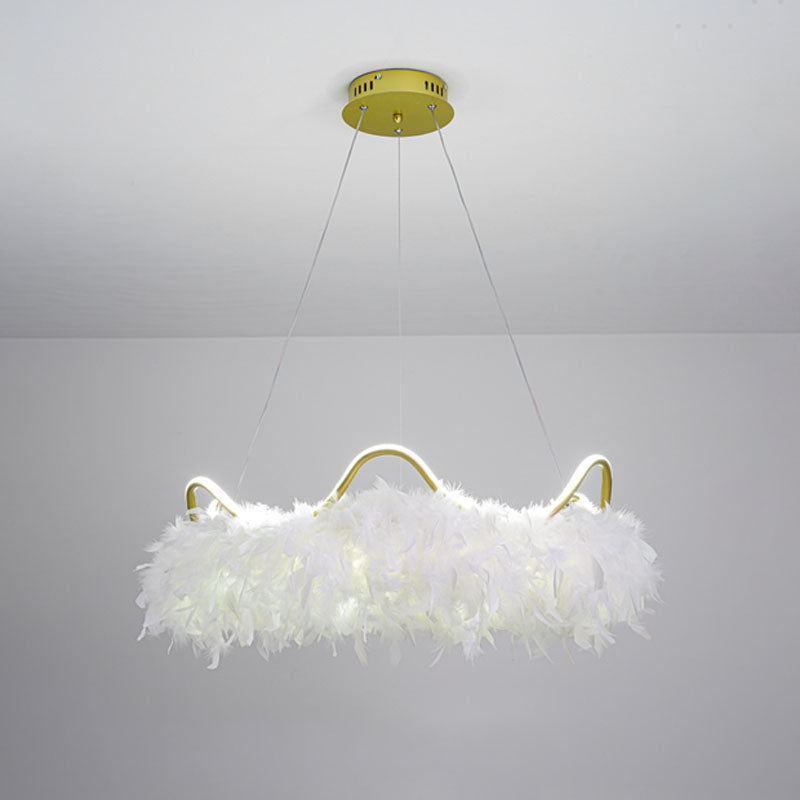 Verstellbare Kronleuchterleuchten moderner Kronleuchter -Anhängerlampe mit weißem Federschatten
