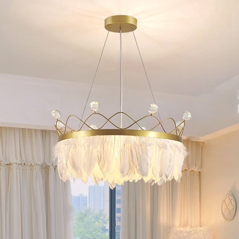 Crown Chandelier Light Fixtures Modern Multi-Head White Chandelier Pendant Lamp with Feather Shade