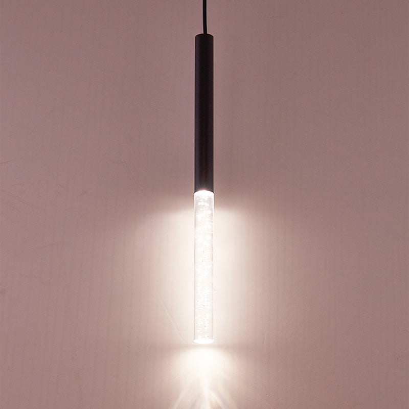 LED HORTING LIGHT avec un éclairage pendentif contemporain noir en acrylique
