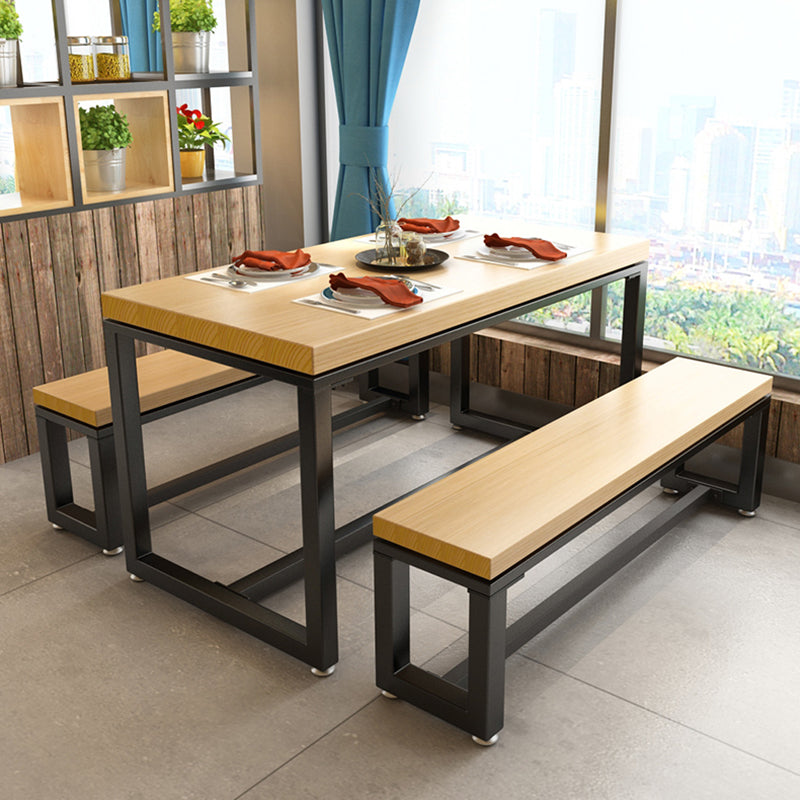 Table à manger en bois massif de style industriel table de rectangle marron avec cadre noir pour salle à manger