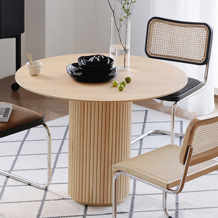 Zeitgenössischer runder Esstisch aus massivem Holz mit Holzplatte für das Esszimmer