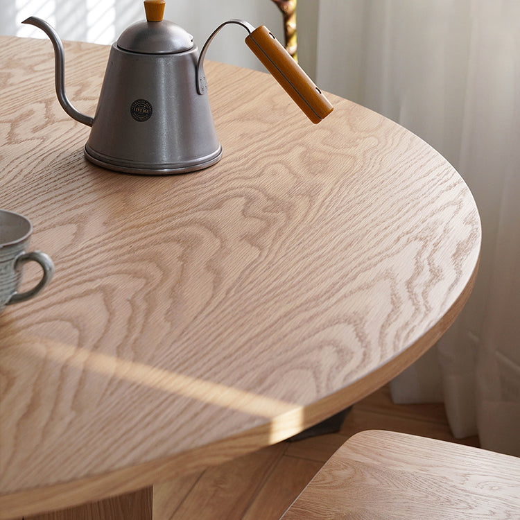 Oak Wood Round Dining Table Kitchen Table in Nature with Wooden Pedestal