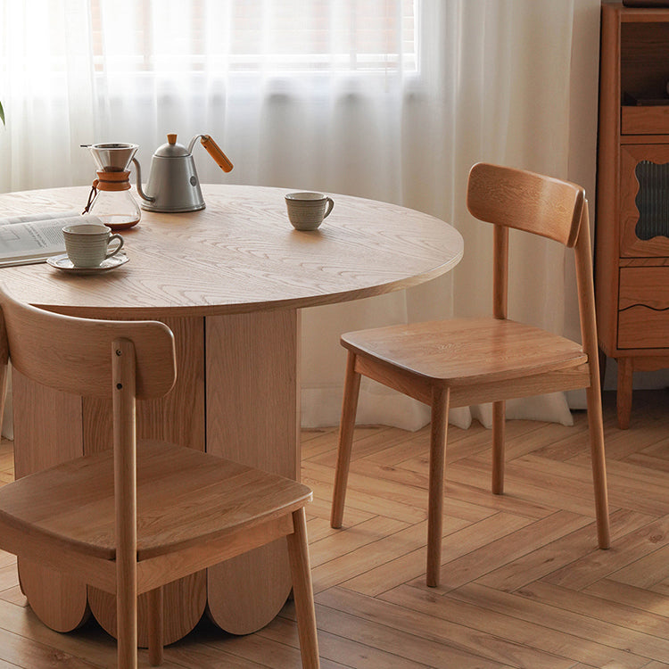 Oak Wood Round Dining Table Kitchen Table in Nature with Wooden Pedestal