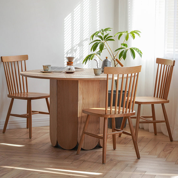 Oak Wood Round Dining Table Kitchen Table in Nature with Wooden Pedestal