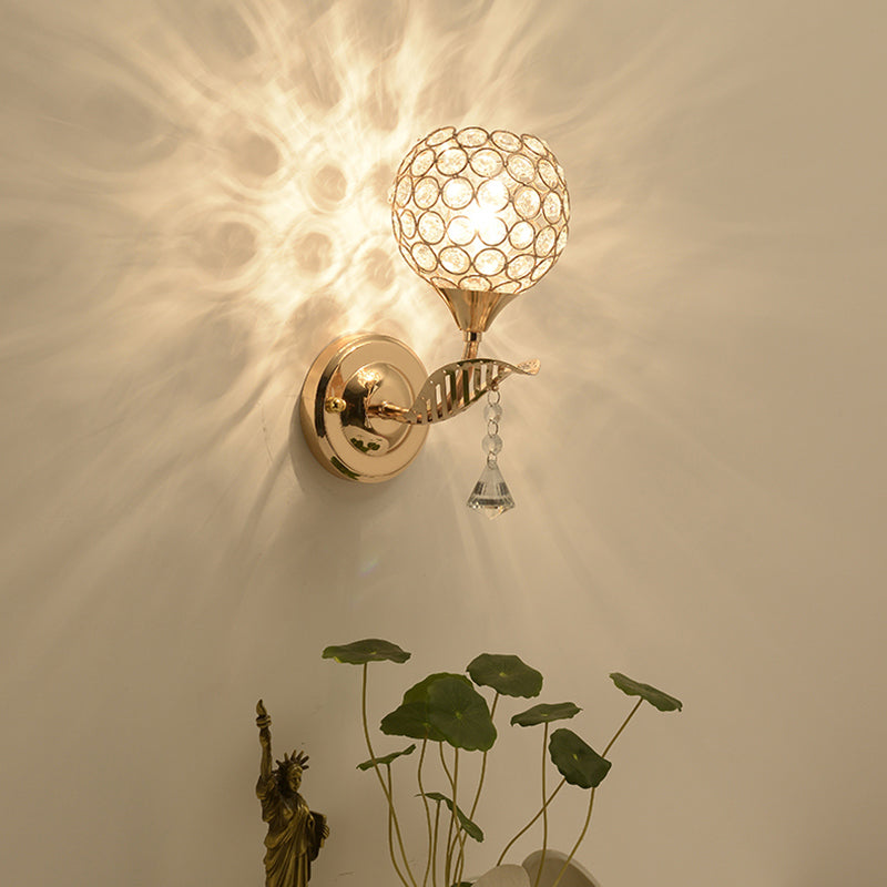 Light montata in oro minimalista in stile muro di fulmine a muro di cristallo