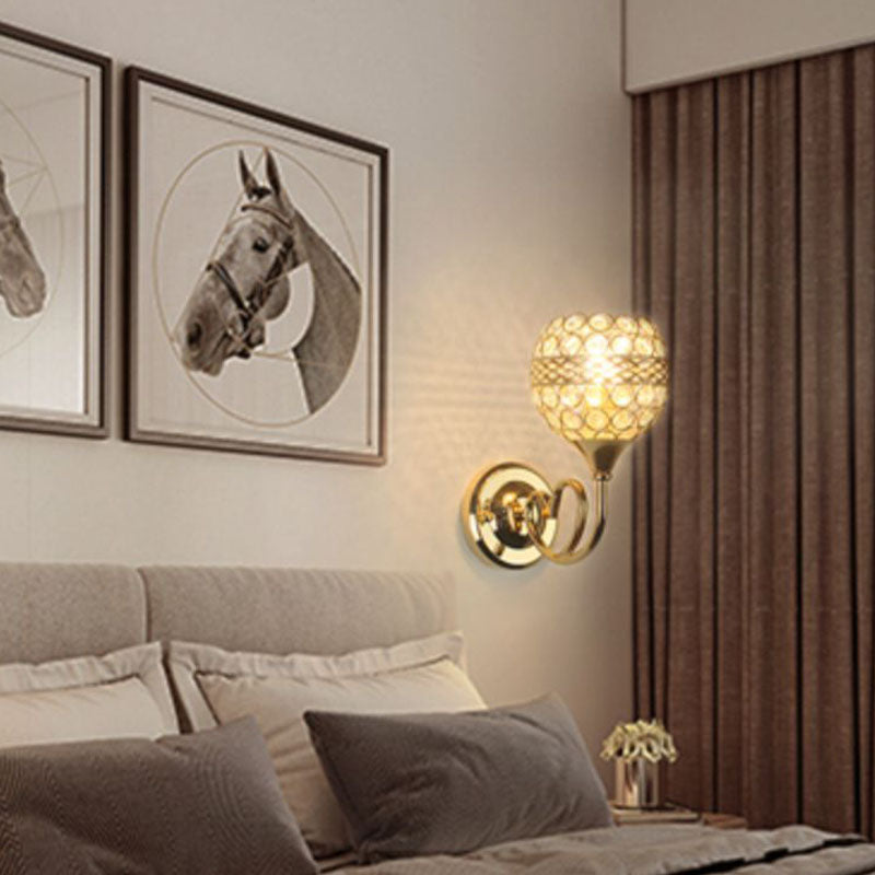 Lampada a monte a parete globo moderna illuminazione montata a parete a 1 luci con un ombra di cristallo chiaro