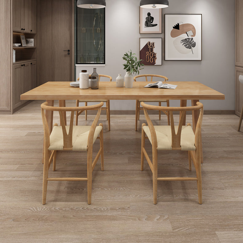 Dennen vaste houten rechthoek tafel moderne eettafel in de natuur met dubbel voetstuk