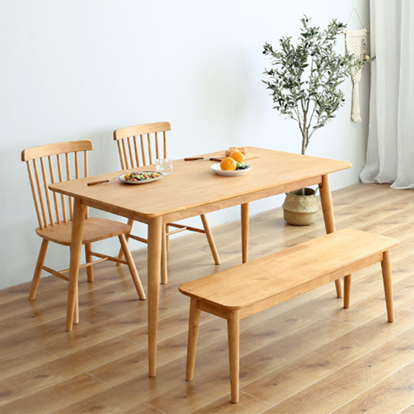 Rectangle Wooden Dining Table Modern Balata Wood Table with 4 Legs for Restaurant