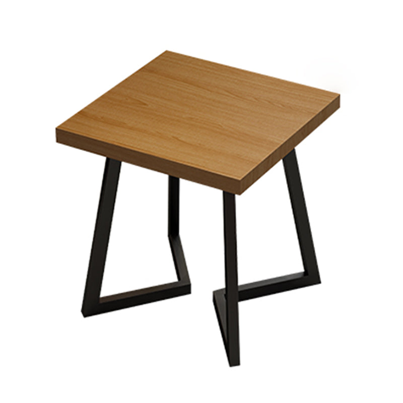 Industrial Massivholz Esstisch Brauner Tisch mit Metallbasis für Esszimmer
