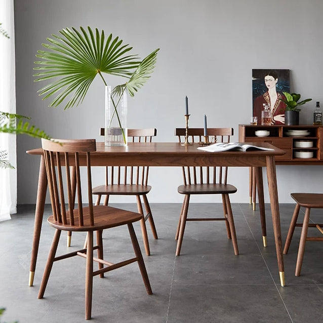 Table à manger en bois de forme de forme rectangle Luxury avec 4 jambes