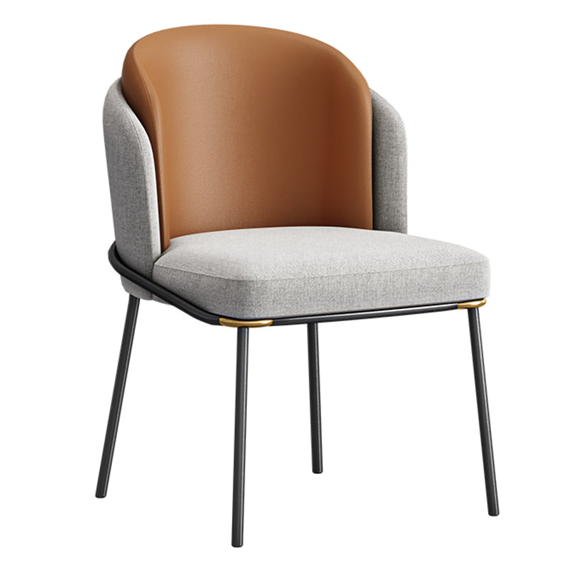 Les chaises de salle à manger contemporaines en métal ont tapissé les chaises de salle à manger sans bras pour l'usage à la maison