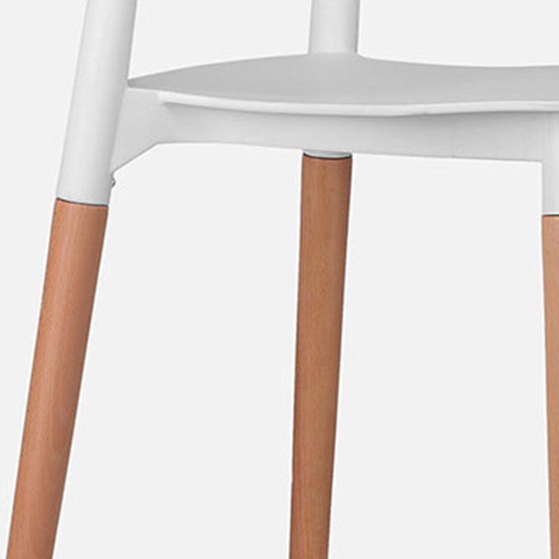 Chaises de salle à manger sans bras empilables en plastique ou ouverte la chaise latéral avec des cuisses de bois