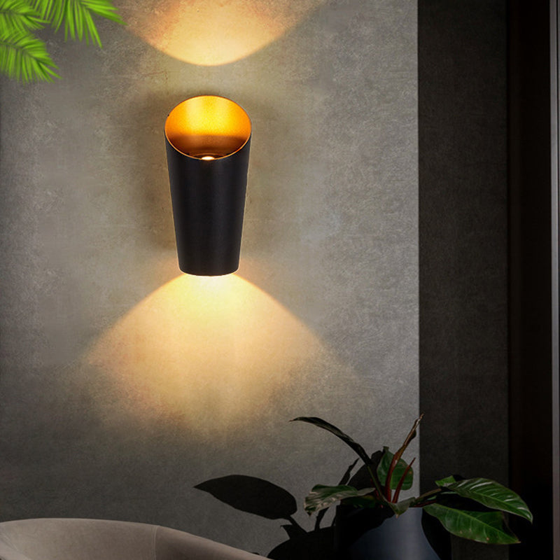 Iluminación de pared de sombra geométrica al estilo posmoderno metal 2 luces lámpara de apliques