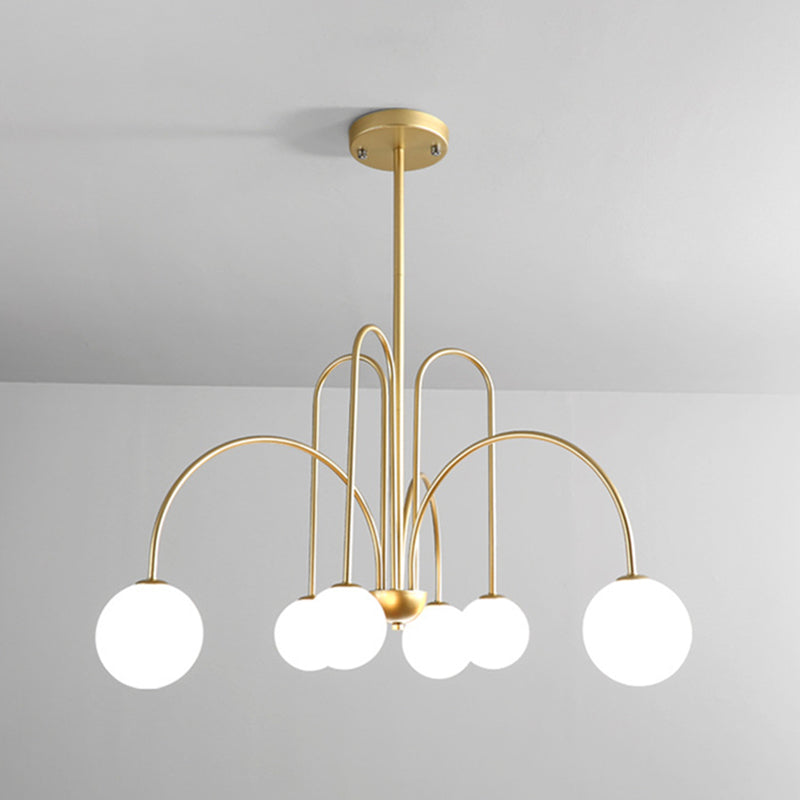 Moderno lampadario in ferro laccato a sospensione a sospensione a ciondolo di lusso con tonalità di vetro bianco